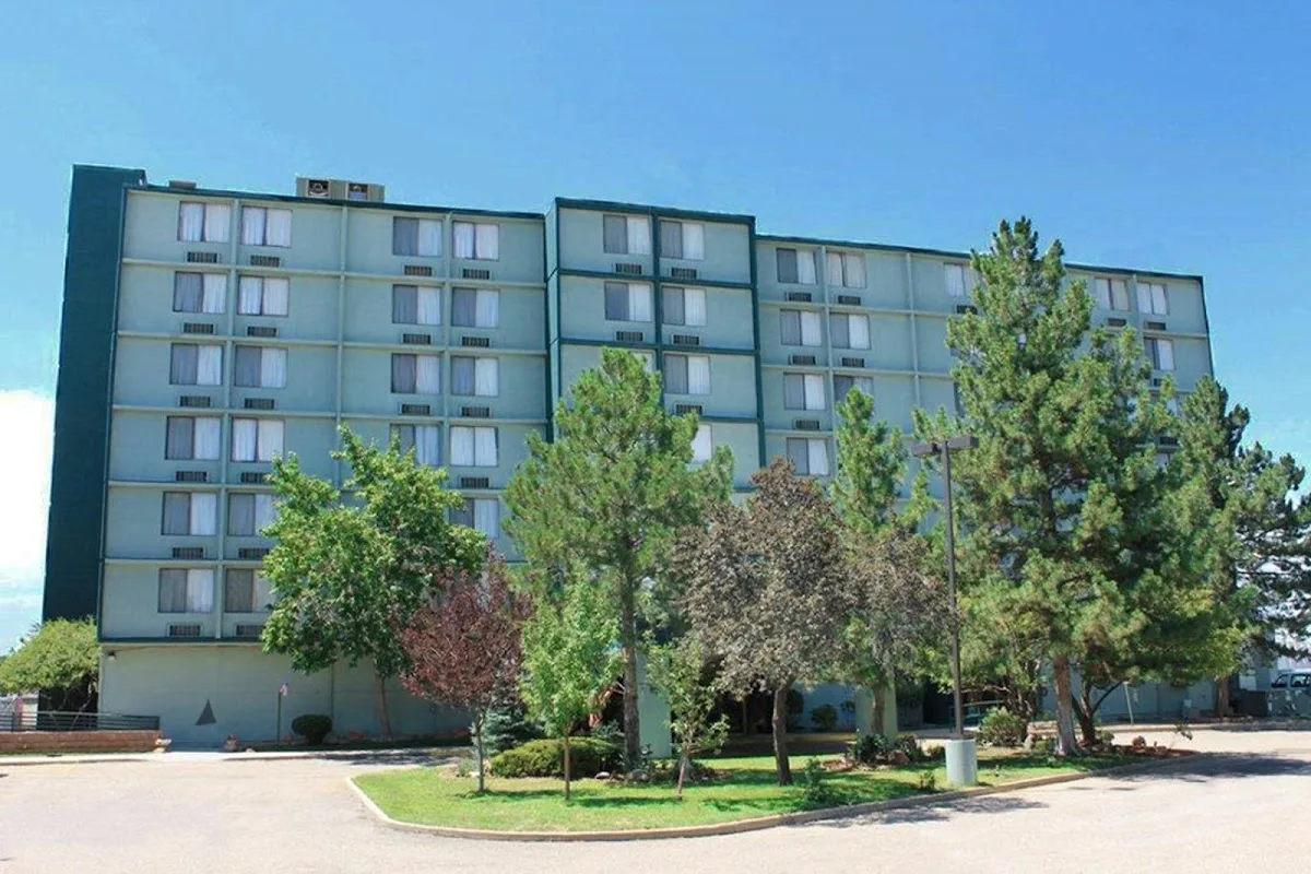 Serenity Denver - Photo 5