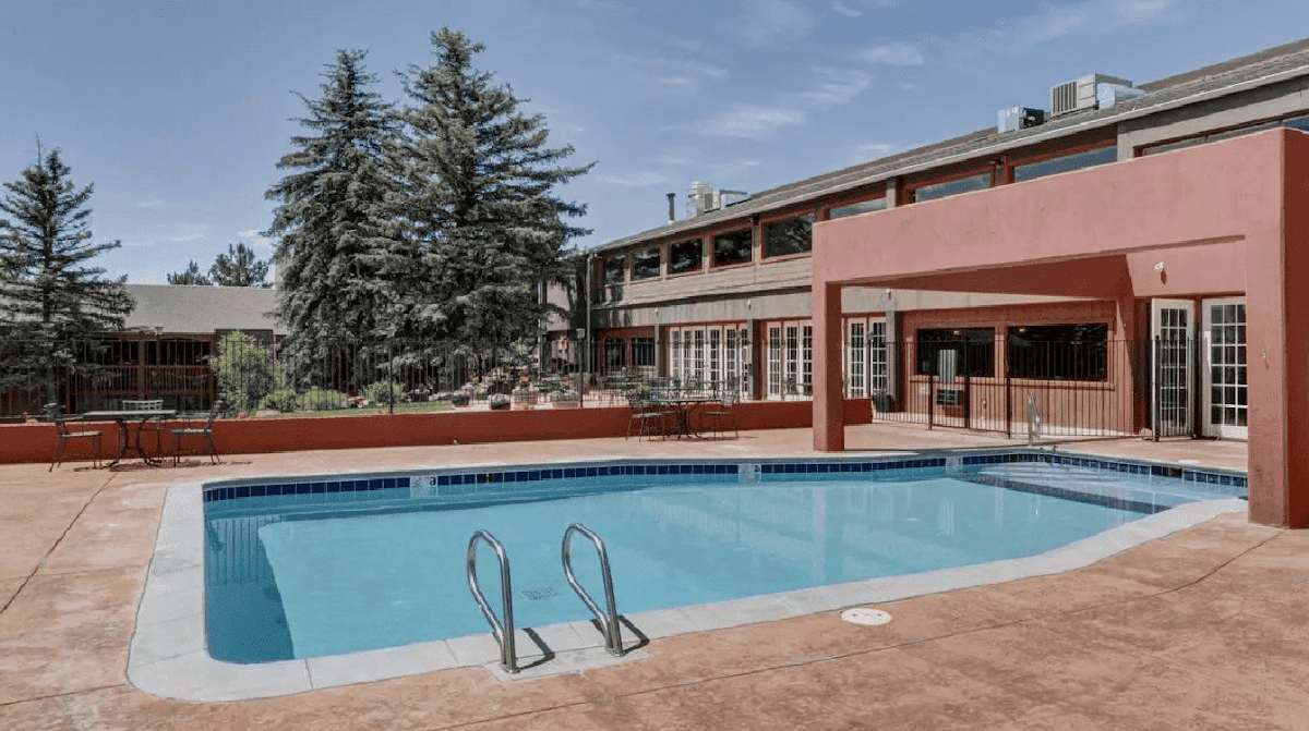 Sunshine Behavioral Health - Denver Drug & Alcohol Rehab - Photo 3