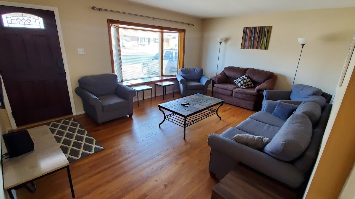 Route2Recovery Sober Living - Photo 4