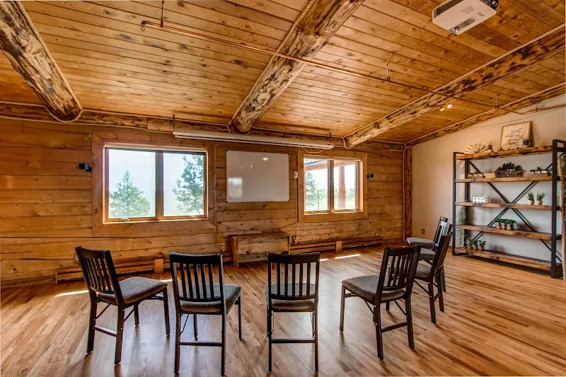 Healing Pines Recovery - interior photo