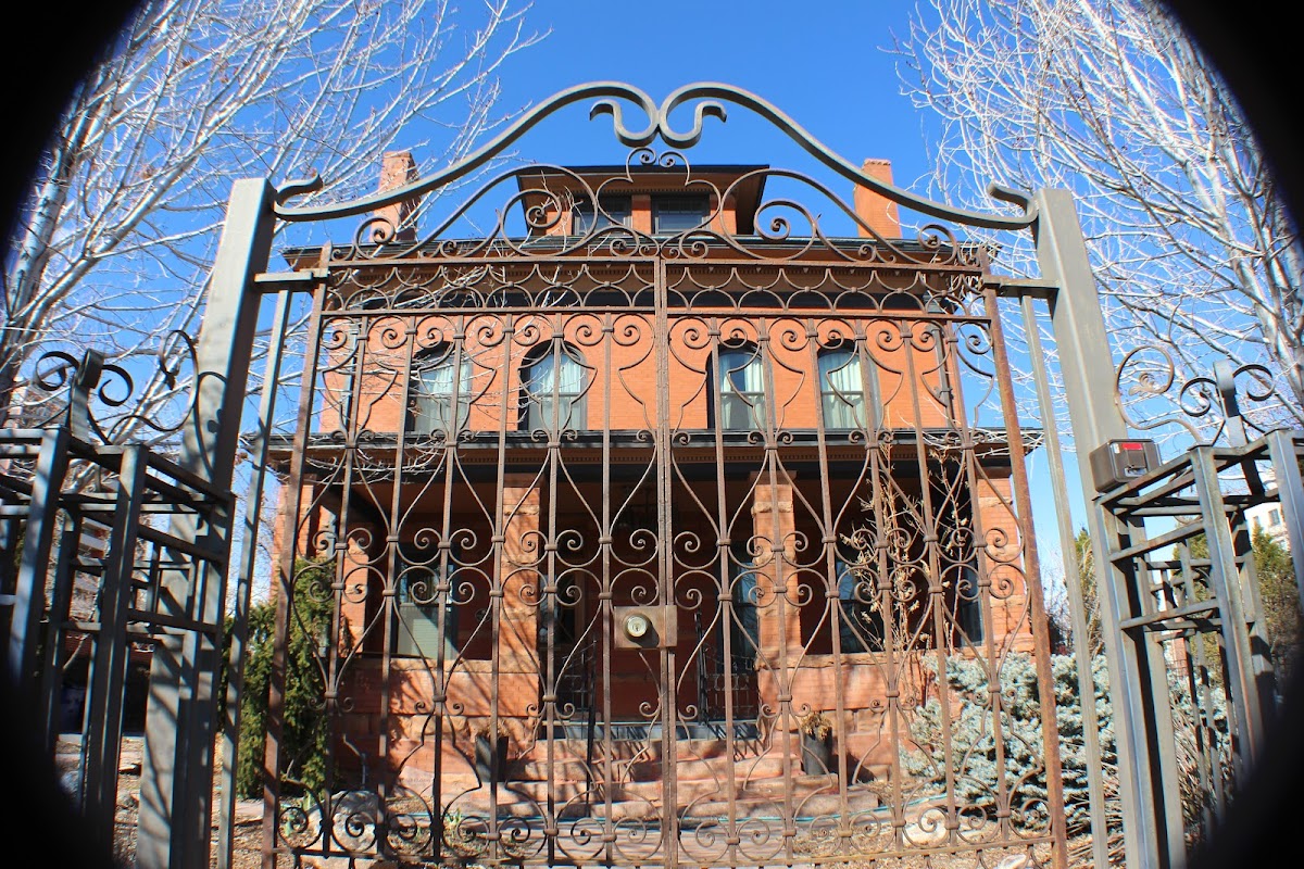 Providence Network - Silver Lining House - Photo 6