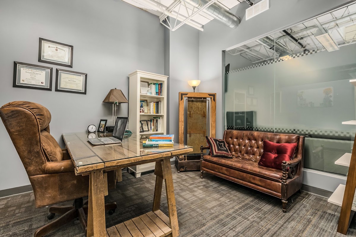 Foundry Outpatient Denver - Photo 3