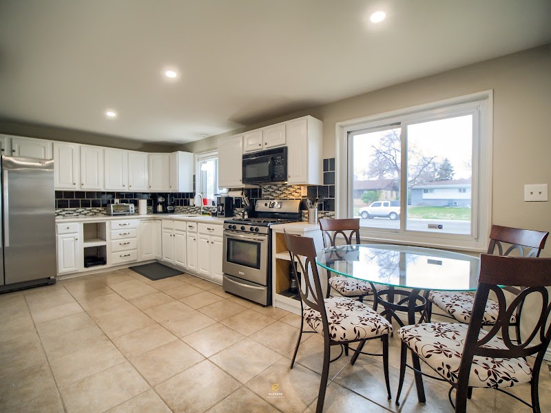 Elevate Recovery Homes | Sober Living in Englewood | Addiction Aftercare - Photo 3