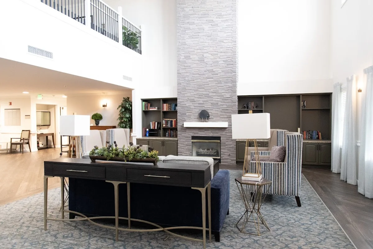 Avenues Recovery Center at Denver - Photo 3