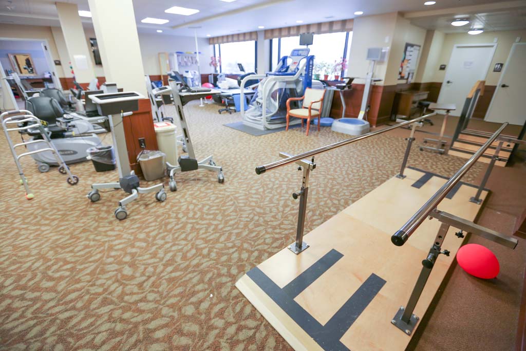 Sloan's Lake Rehabilitation Center - Photo 6