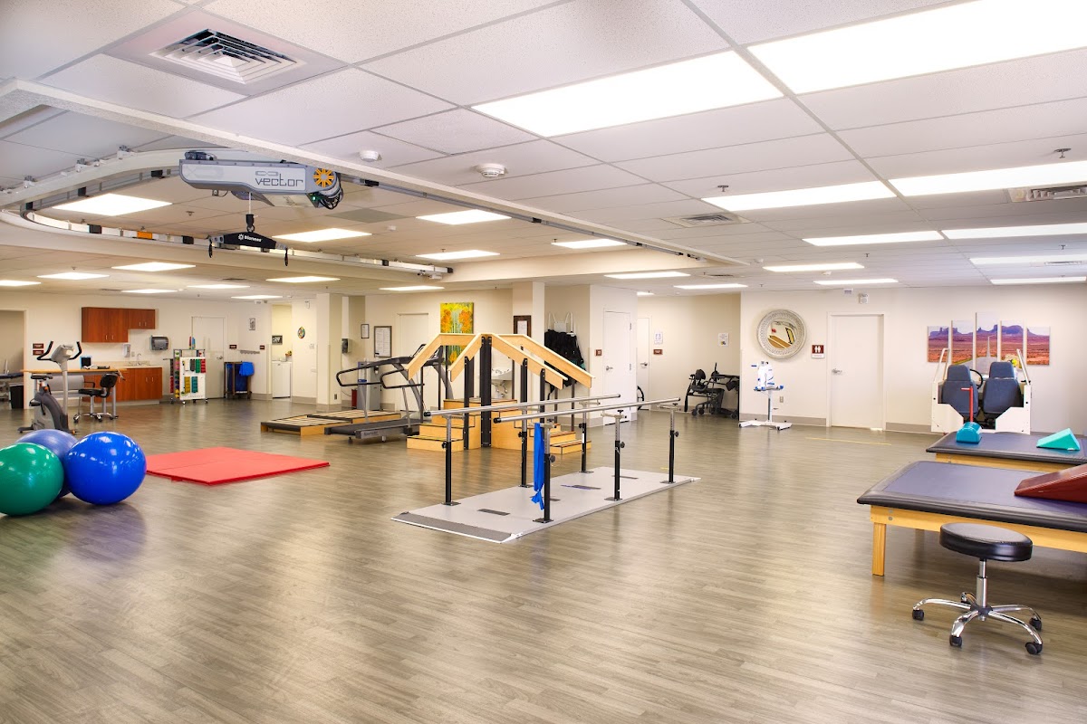 Denver Regional Rehabilitation Hospital - Photo 6